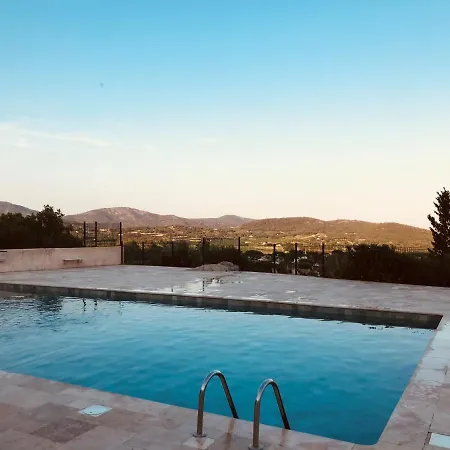 La Lazarenco Piscine 1